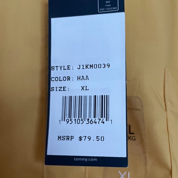 Tommy Hilfiger NWT Preppy Casual Button Down Men’s XL Shirt - Yellow MSRP $79.50 - Picture 3 of 6